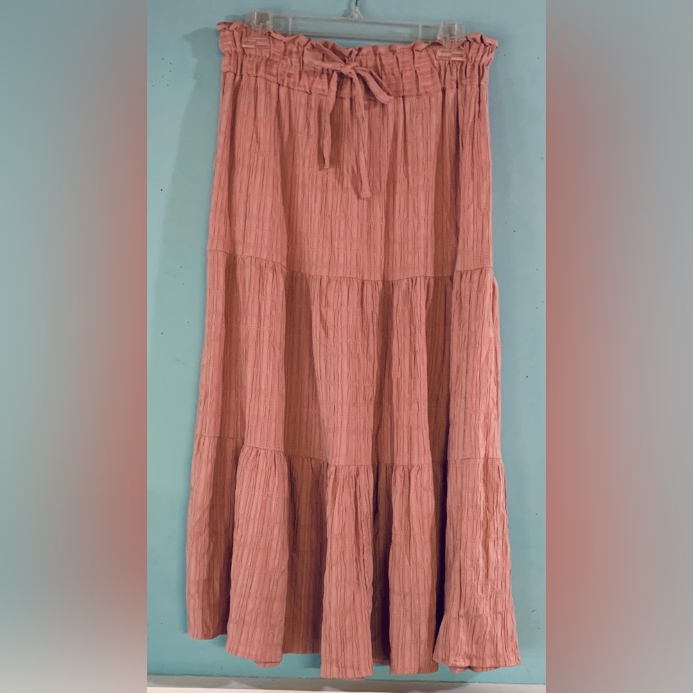 Dusty pink tiered prairie skirt Celebrity Pink size M